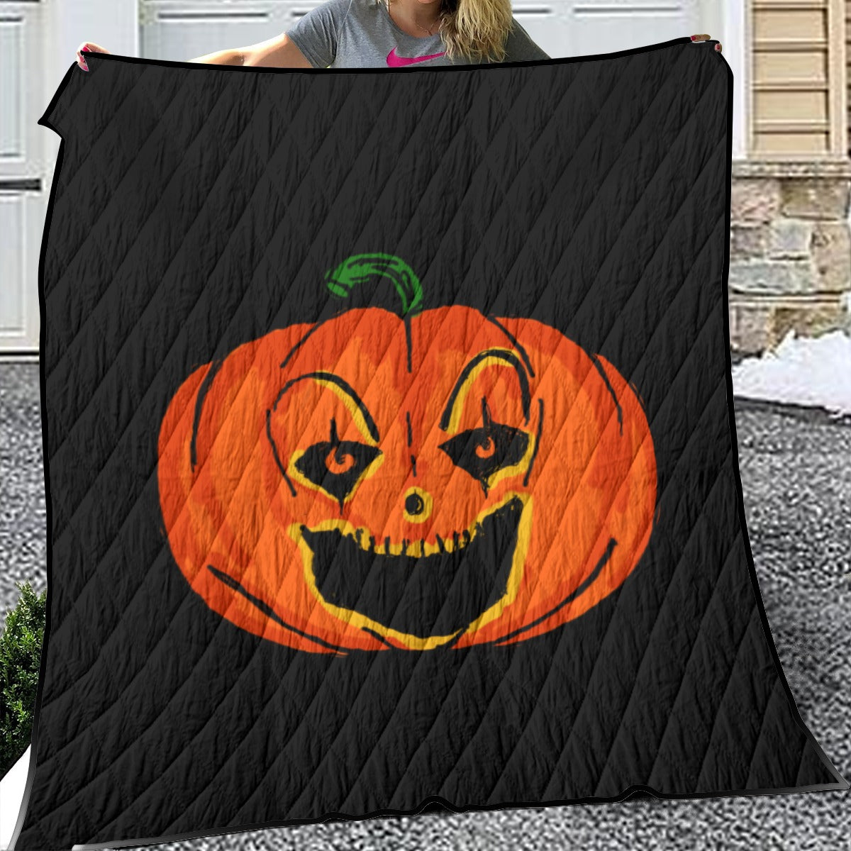 Jack O' Lantern Lightweight & Breathable Quilt With Edge-wrapping Strips