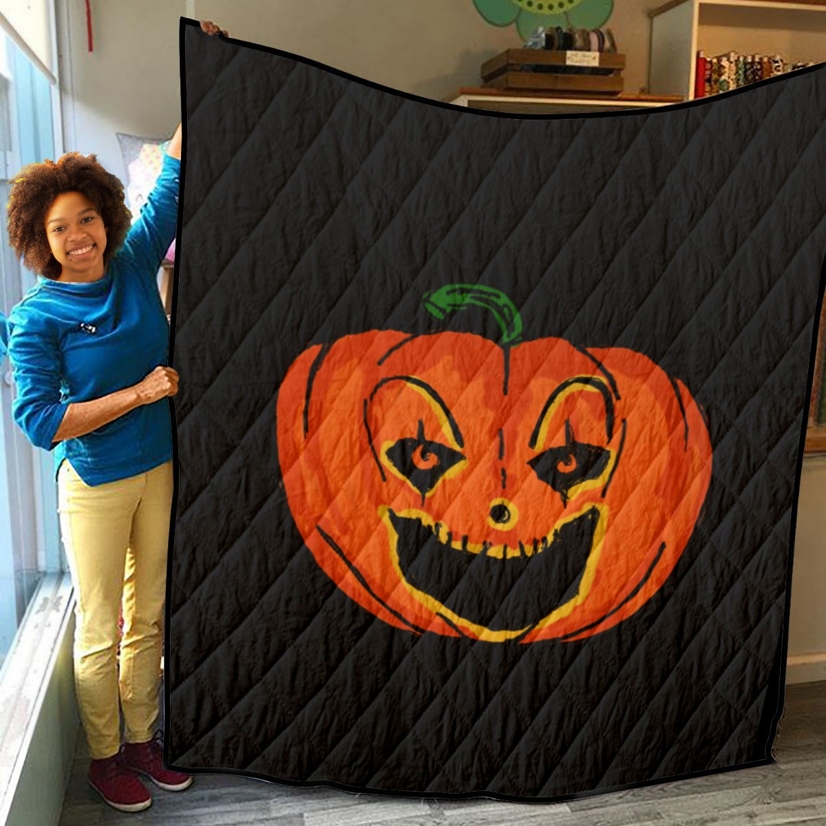 Jack O' Lantern Lightweight & Breathable Quilt With Edge-wrapping Strips